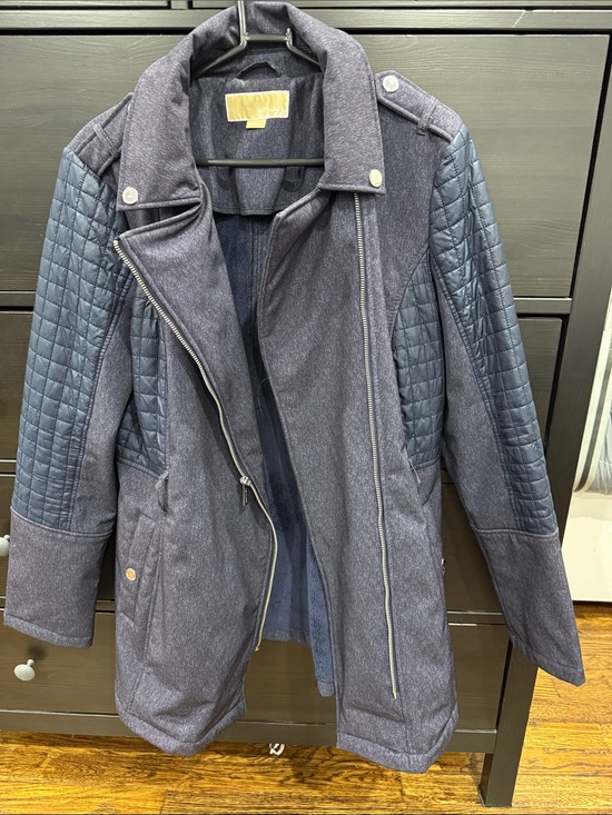 MICHAEL Michael Kors Jackets & Blazers - MICHAEL Michael Kors Quilted Sleeve Navy Coat